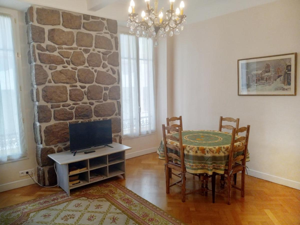 Nice Large 2Br Sunny 20 Meter Terrace Parking Beach Shops Ngoại thất bức ảnh